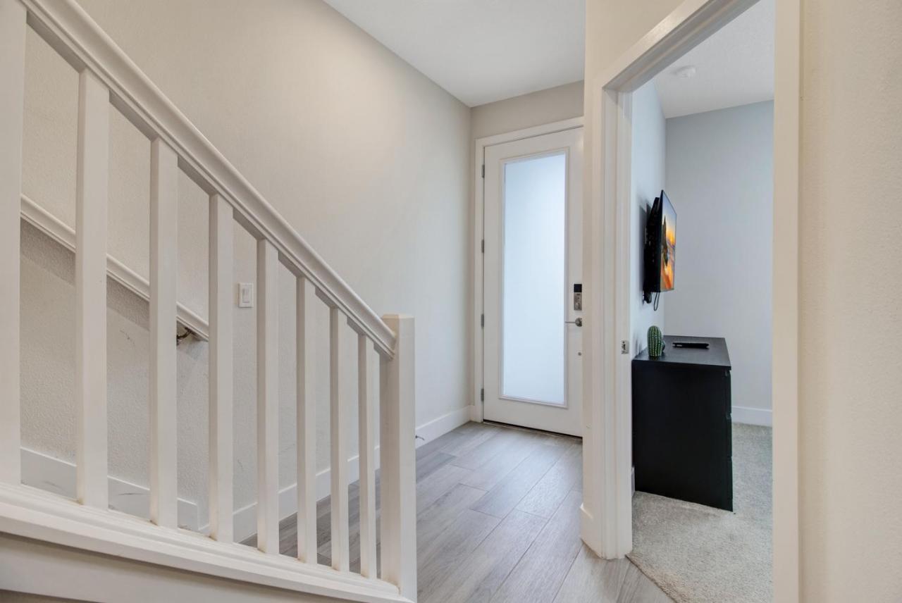 Modern Townhouse Near Disney With Heated Pool Орландо Екстериор снимка