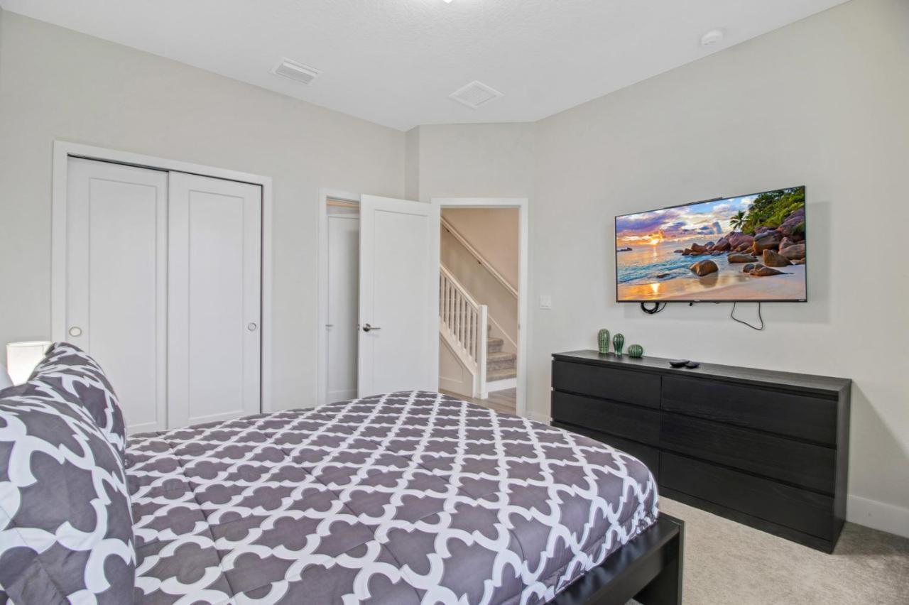 Modern Townhouse Near Disney With Heated Pool Орландо Екстериор снимка